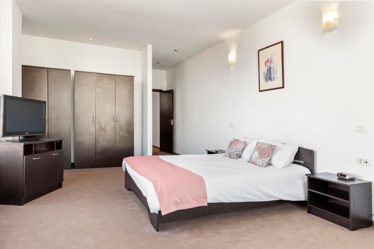 Apartamento Uni88 *