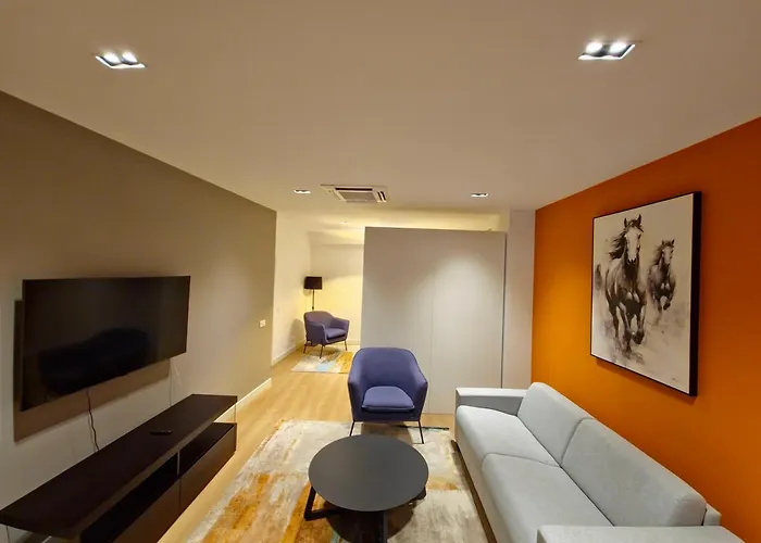 Uni88 Apartments